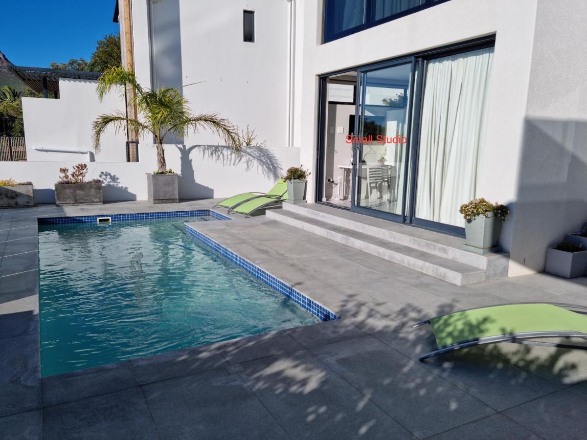 קייפטאון Camps Bay Cosy Accommodation מראה חיצוני תמונה